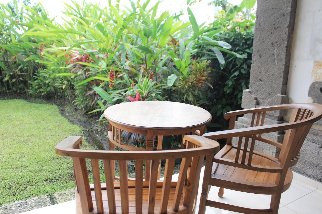 Hôtel Bombom House à Ubud Extérieur photo